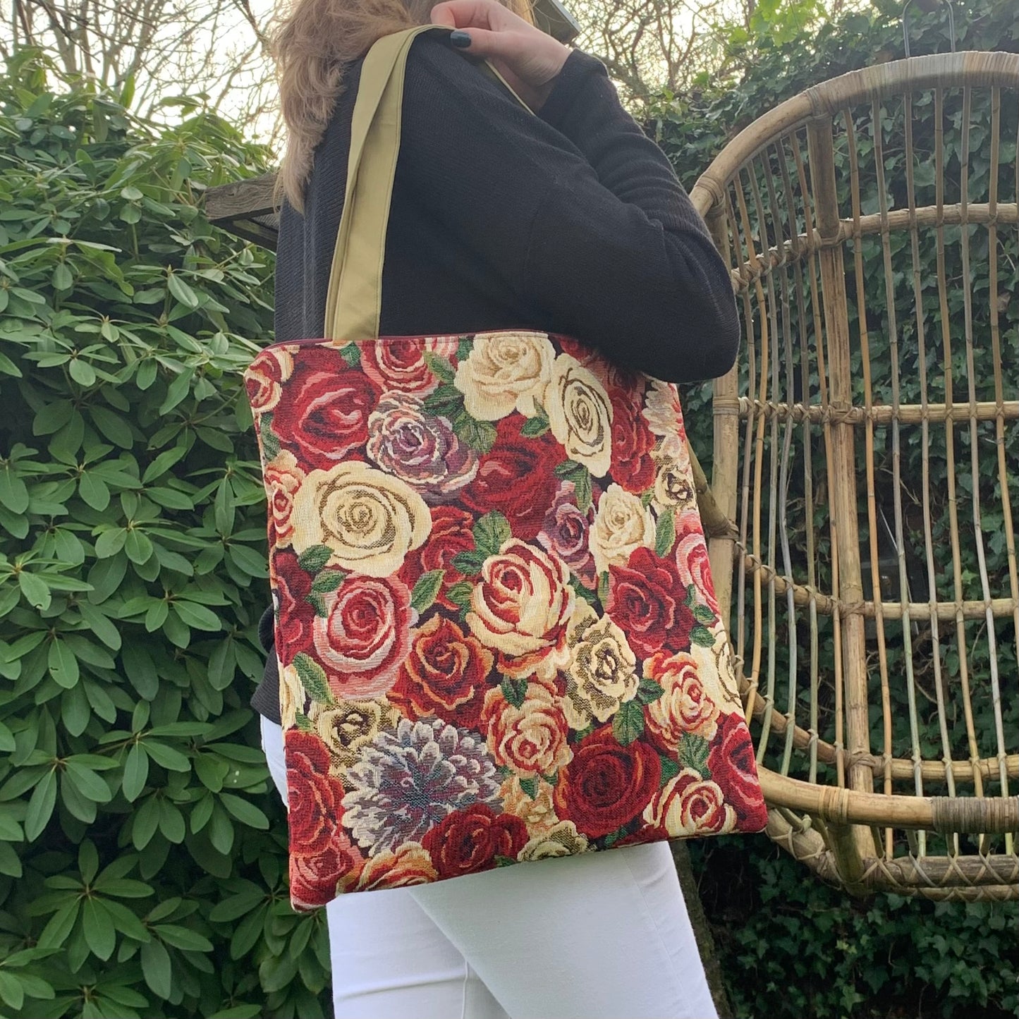 Tote Bag; Elegant Rose