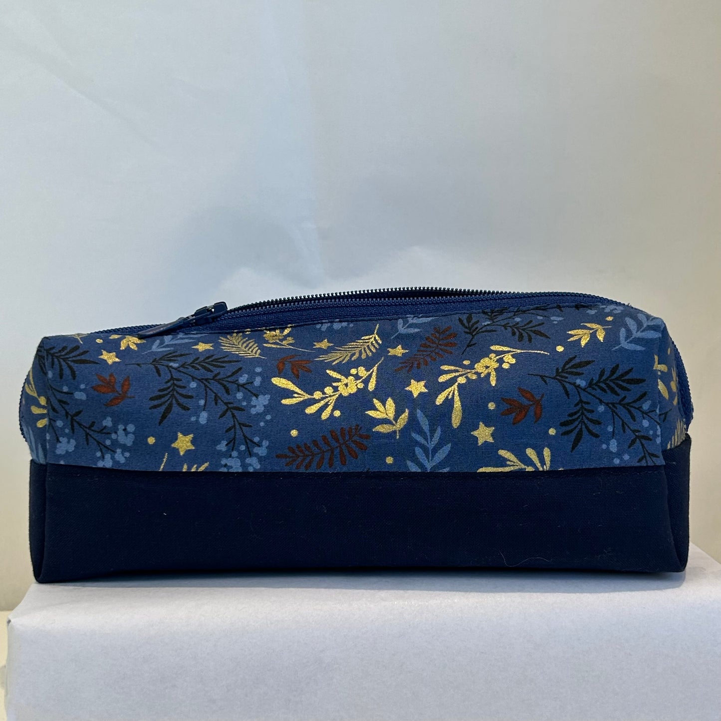 Chunky pencil case; blue sparkle